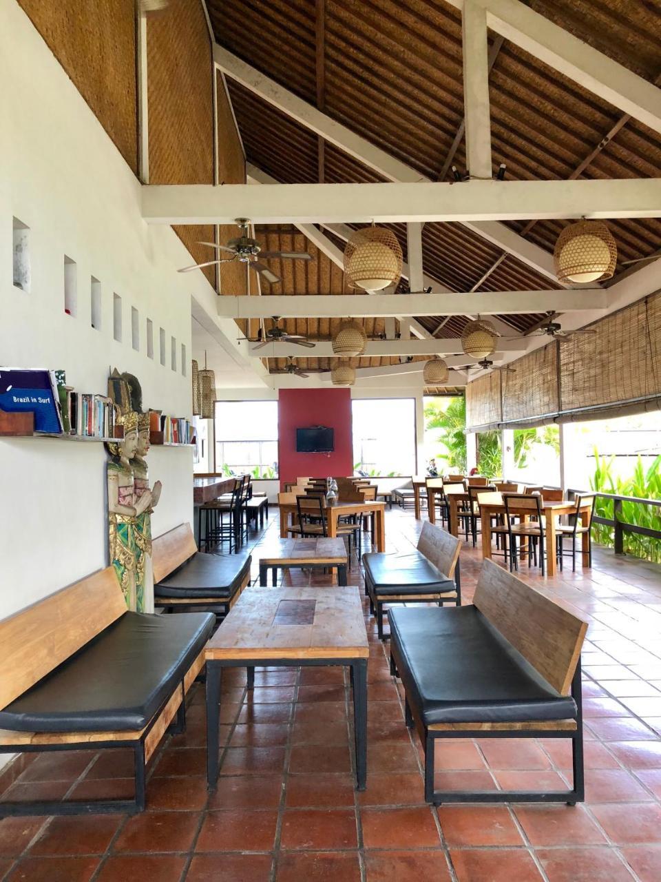 亚洲之家酒店 乌鲁瓦图 外观 照片